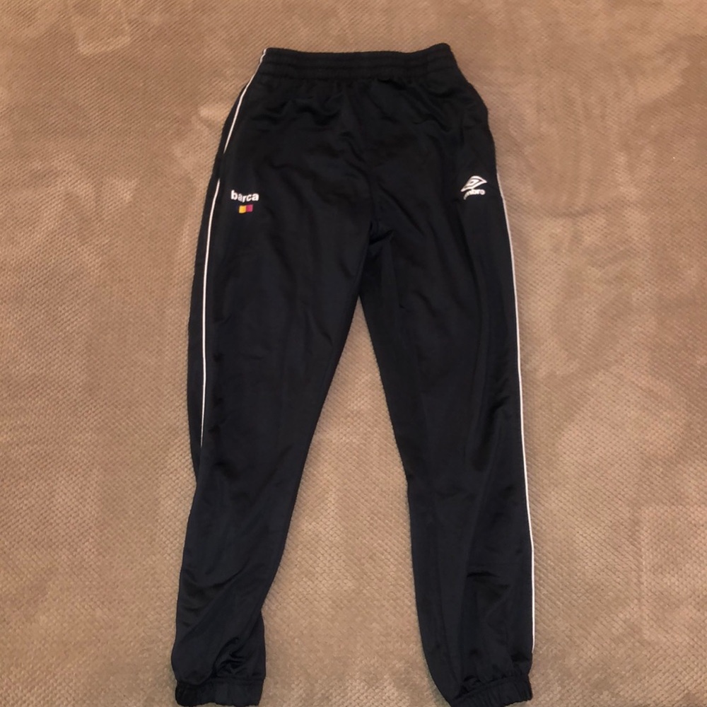 🔥Vintage Umbro Barca soccer pants 🔥